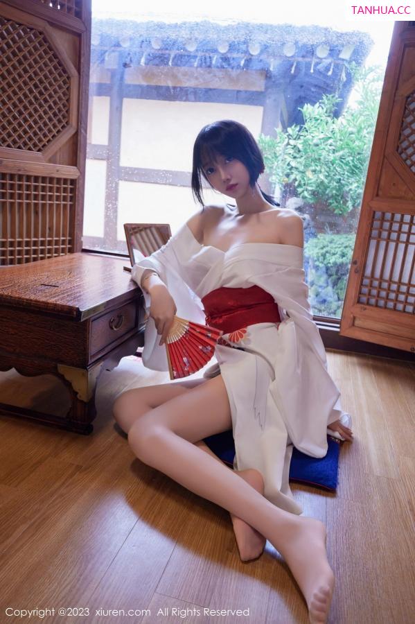 玥儿玥  [XiuRen]高清写真图 2023.11.03 No.7610 玥儿玥er 济州岛旅拍第8张图片
